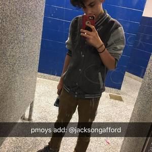 Meet your Posher, Jackson